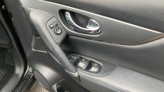 Nissan Qashqai 1.3 DiG-T N-Motion 5dr Petrol Hatchback